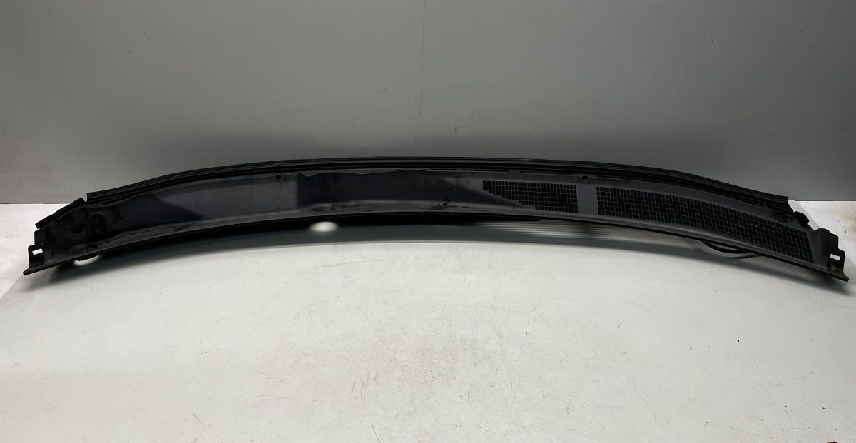 668625HA0A Wiper cowl RENAULT KOLEOS II (2016-2023)