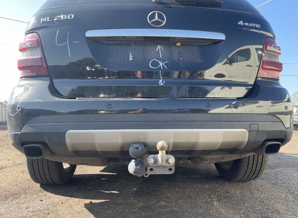 1643102295 1643101795 1643102795 1643102495 1643101095 1643102104 Towbar MERCEDES-BENZ ML-CLASS (W164) (2005-2011)