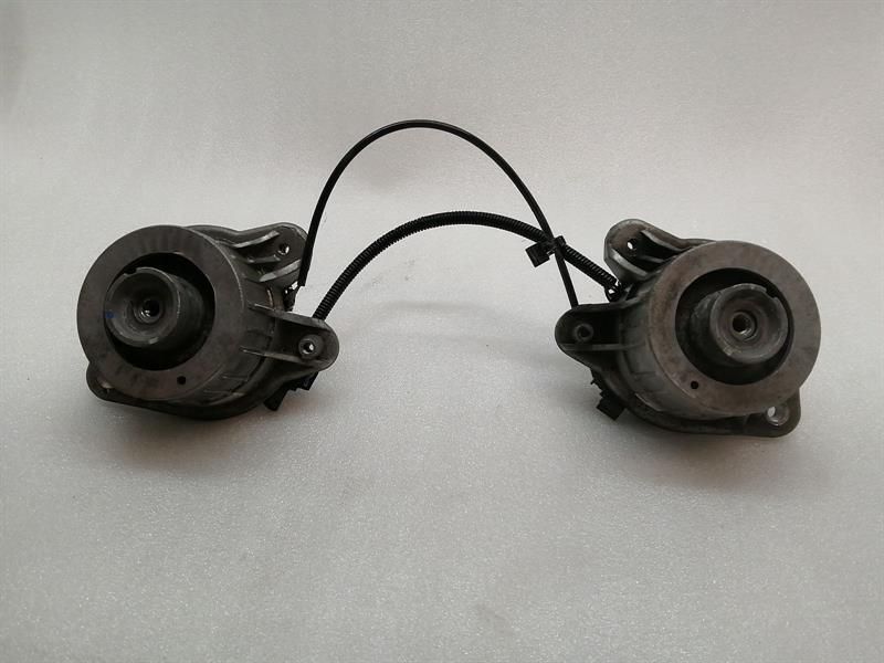 Mercedes S-Class W222 Engine Mount Set A2222408100 Engine Holder Set