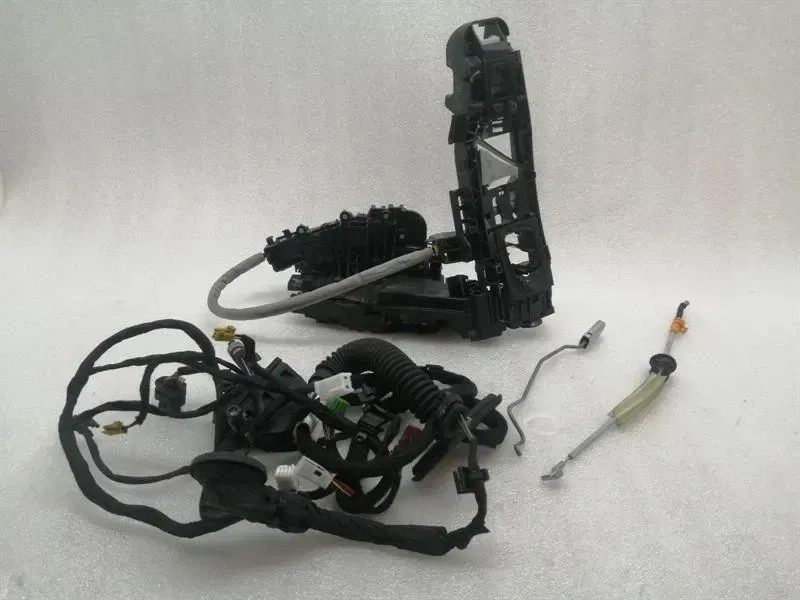 Mercedes S-Class FLH Door Lock Keyless-Go RHD W222 A0997200501 Door Lock