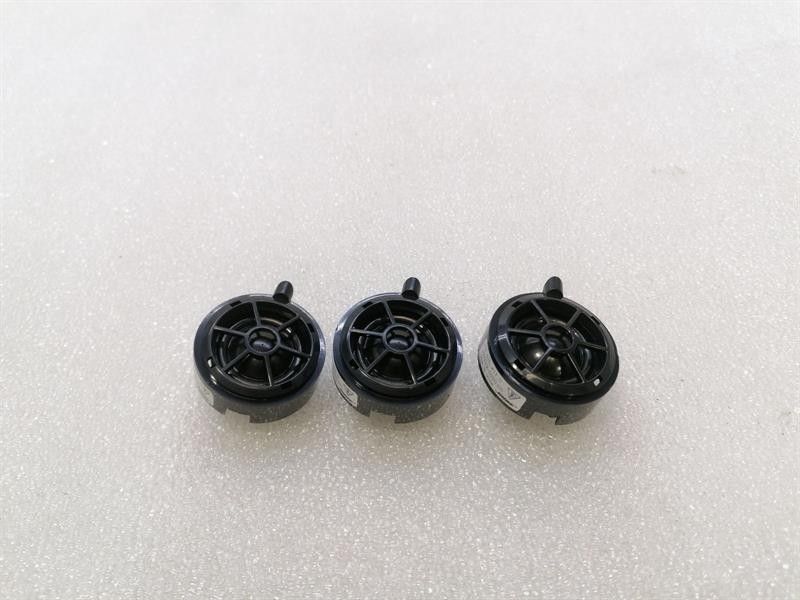 Porsche Macan 95B tweeter speaker set 7pp035411D speaker set