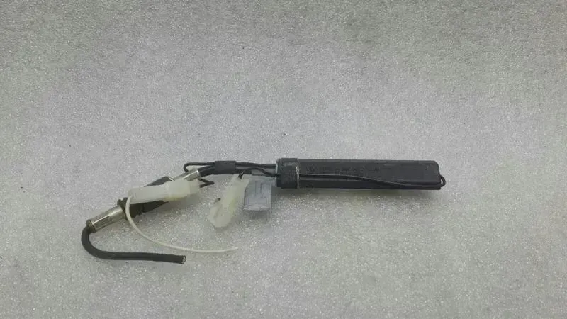Porsche Boxster 987 Aerial / Antenna 98764710500 Antenna Booster