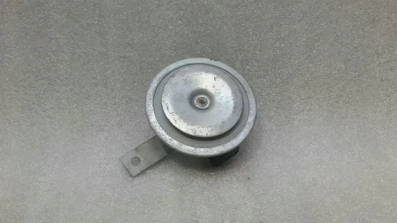 Porsche Boxster 986 Horn 99663711701 Horn