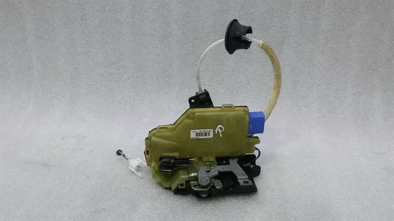 Porsche Boxster 987 997 right door lock 3D1837016C door lock right