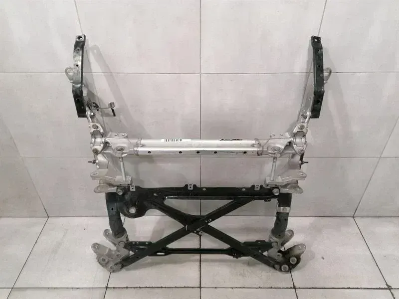 Porsche Macan 95B Beam Subframe Front 8R0399315J Front Axle Carrier
