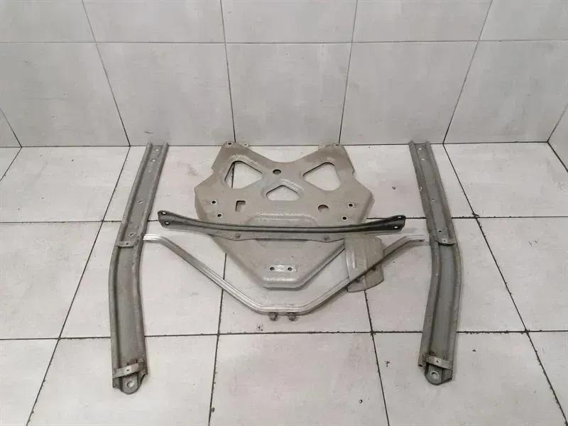 Porsche Boxster 718 holder bracket 98133125111 holder carrier