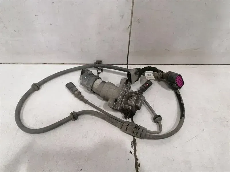 Porsche Boxster 718 PBM Park Brake Engine 298609404 Left Parking Brake Motor
