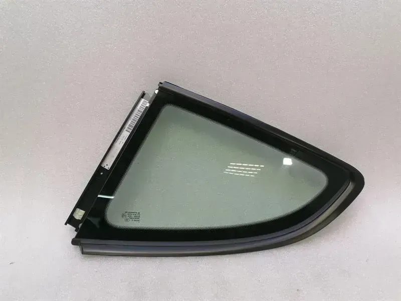 Porsche Cayman 718 Left Rear 1/4 Glass 98154311108 Door Glass 1/4 Rear LH