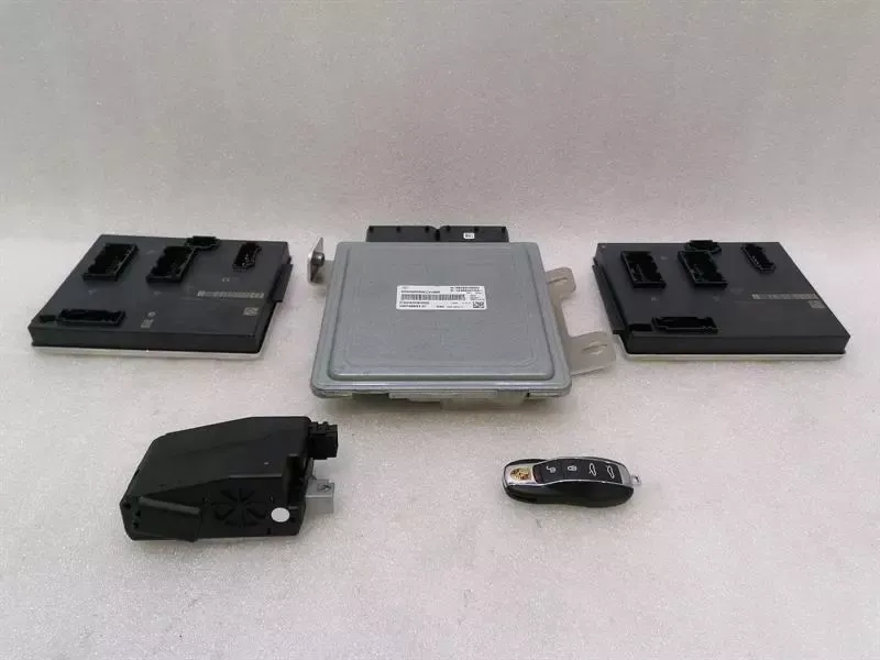 Porsche Cayman 718 982 2.5 Turbo GTS S Engine ECU Engine Control Unit DDN