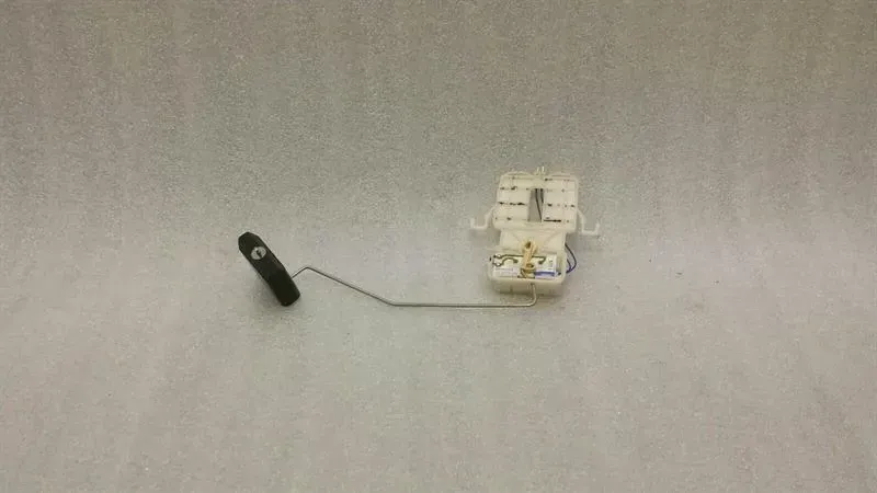 Mercedes SLK R172 Fuel Transmitter Unit A1715420617 Fuel Sender