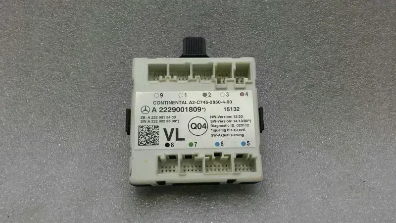 Mercedes C Class W205 FLH Door Module A2229001809 Door Control Unit Front Left