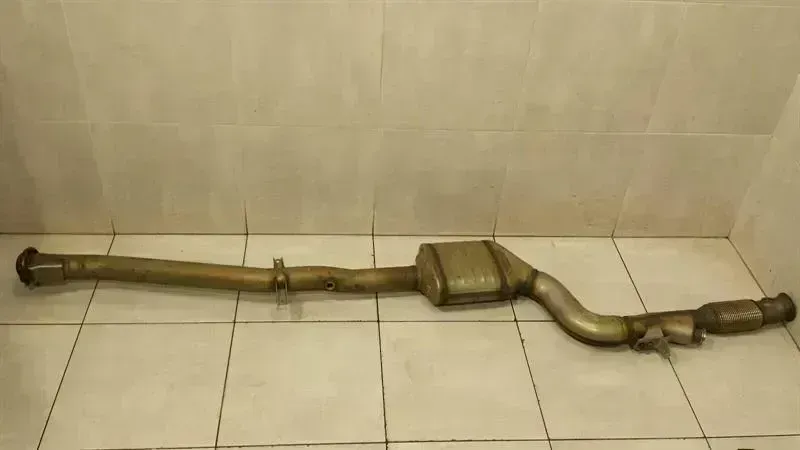 Mercedes C Class W205 Down Pipe A2054901420 Exhaust Muffler System RHD