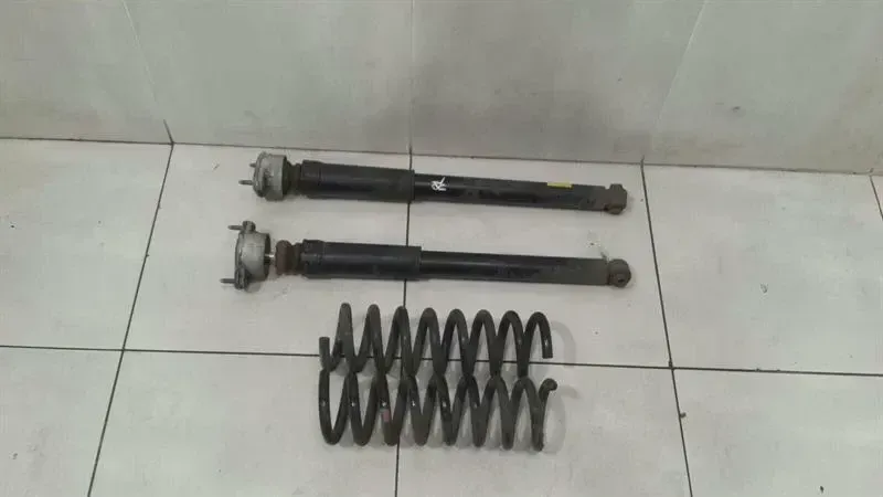 Mercedes E Class W212 shock absorber rear A2123204630 shock absorber rear set