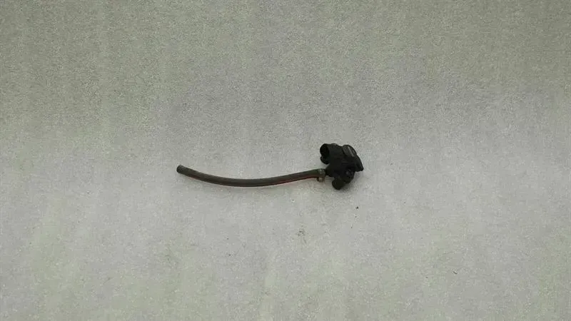 Mercedes SLK R172 pressure sensor A0071530028 pressure sensor OM651