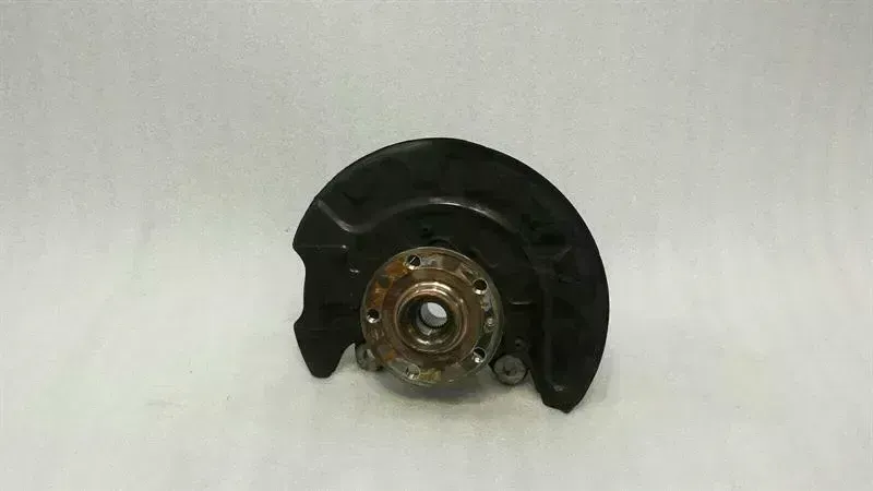 Audi A3 8V Facelift Right Front Hub 5Q0615312G Wheel Bearing Housing Front Right