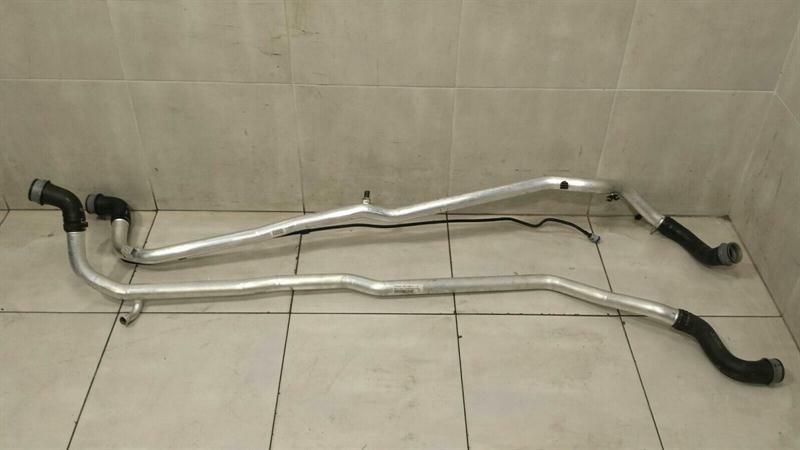 Porsche Cayman 718 cooling pipe 982121050 cooling water hose hose
