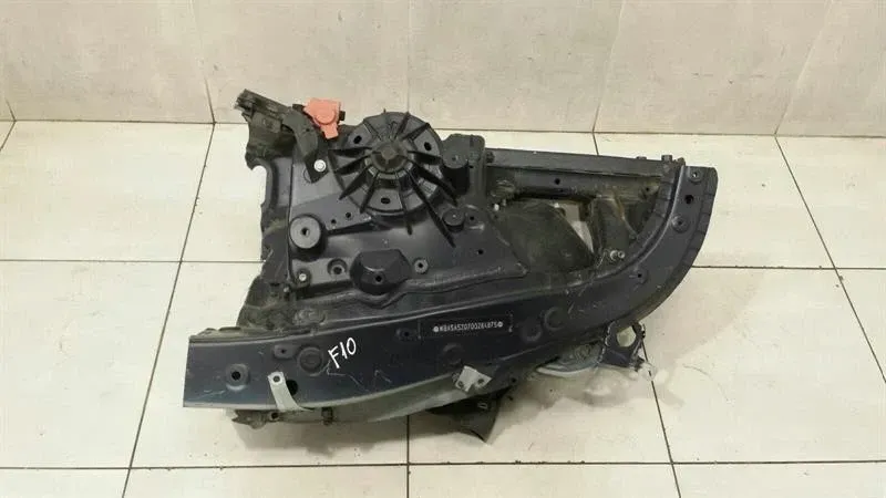 BMW 5 Series F10 528i Right Front Chassis Leg 41107259360 Right Front Wheel Arch-