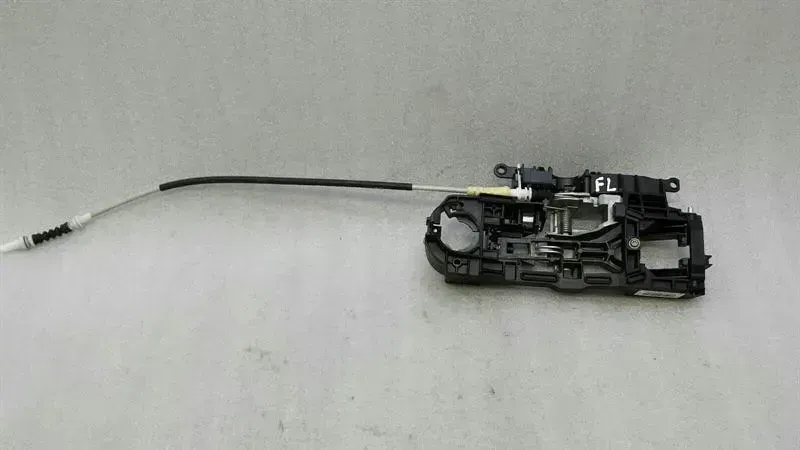 BMW 5 Series F10 528i RHD FLH Door Handle Carrier 7175649 Right Hand Drive