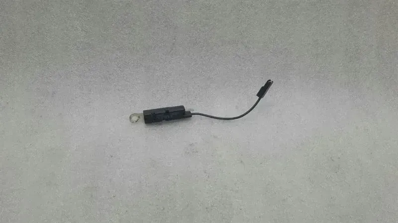 Mercedes ML W166 X166 aerial / antenna A1668201489 antenna