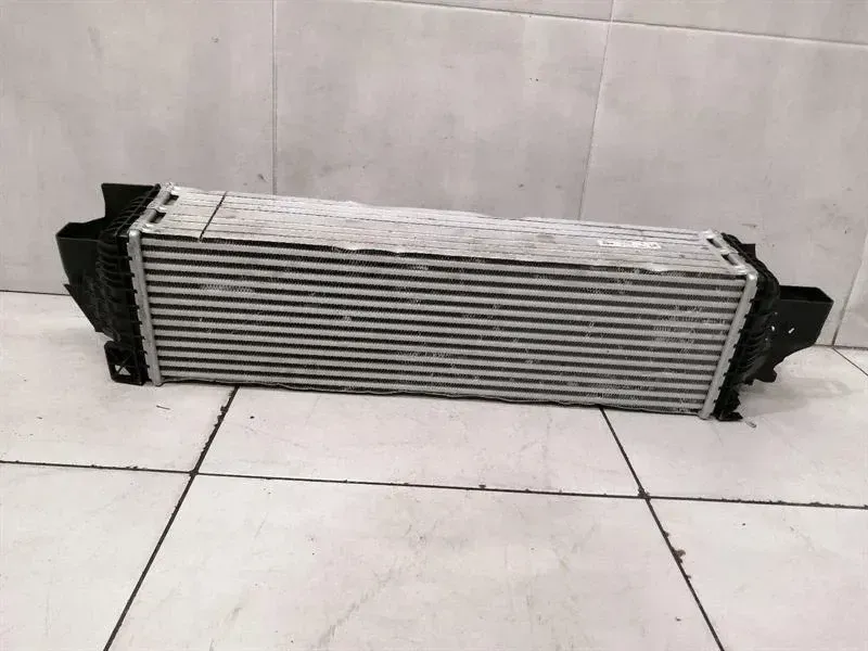 BMW X1 F48 Intercooler 7617600 Intercooler 2.0