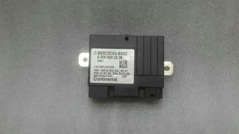 Mercedes C Class W205 Fuel Pump Module A0009003206 Fuel Pump Control Unit.
