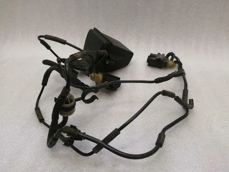Mercedes V-Class W447 Vacuum Pressure Resevior A0091533128 Pressure Converter Valve