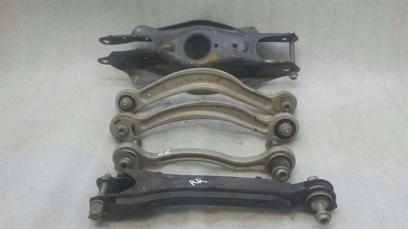 Mercedes C W205 RRH Wishbone A2053506603 Rear Right Wishbone Set Coupe