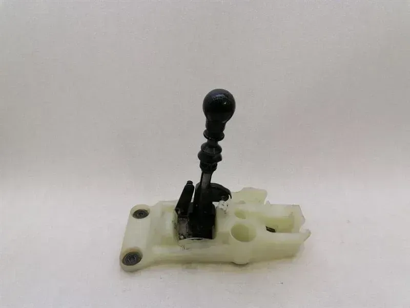 Mitsubishi Lancer Evolution VII 7 EVO Gear Selector MR410262 Shift Linkage