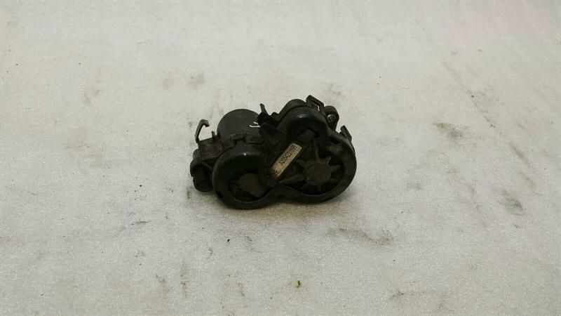 MERCEDES C CLASS W205 PARK BRAKE ENGINE A0009061303 ACTUATOR PARKING BRAKE RIGHT