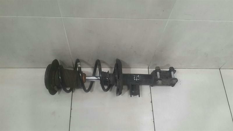 Mercedes A45 AMG W176 Shock Absorber Front A1763235100 Shock Absorber Front Left