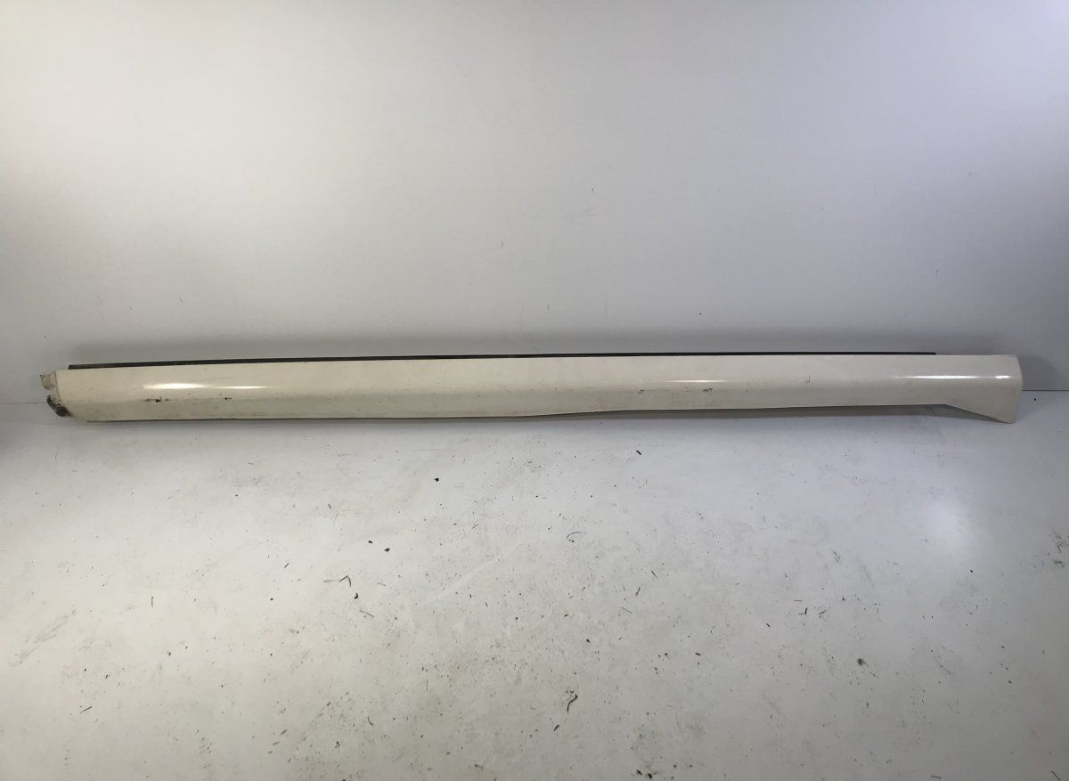 Side Skirt Left CHRYSLER VOYAGER V (RT) (2007-2016)