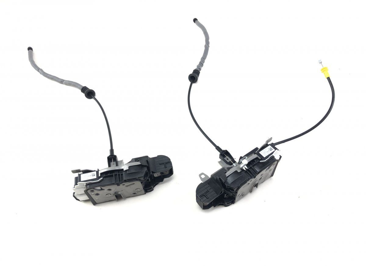 C26966106 C73367101 C26966-106 C73367-101 Set of door locks (latches) VOLVO XC40 / EX40 / EC40 (536, 539) (2017-)