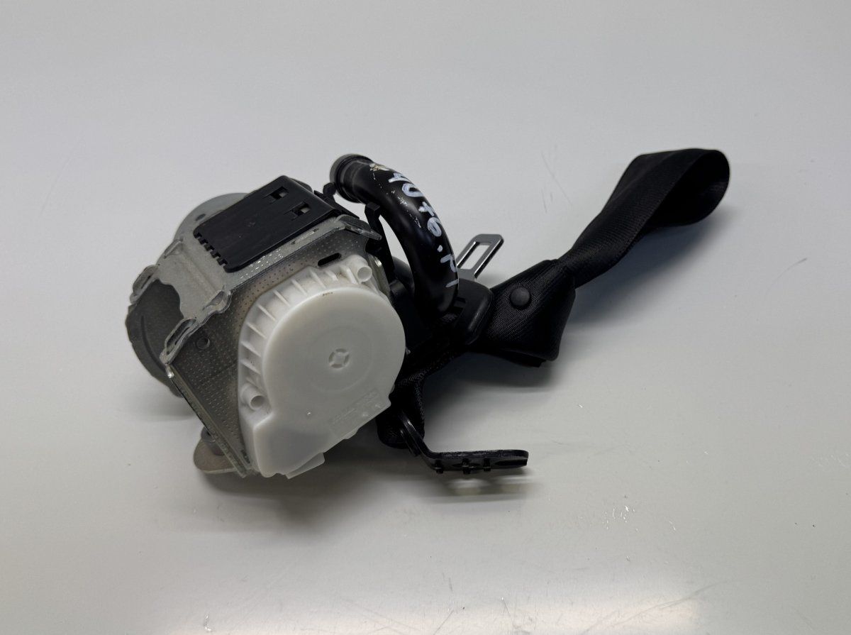 8W0857806B Seat Belt Rear Right AUDI A4 (8W, B9) (2015-)