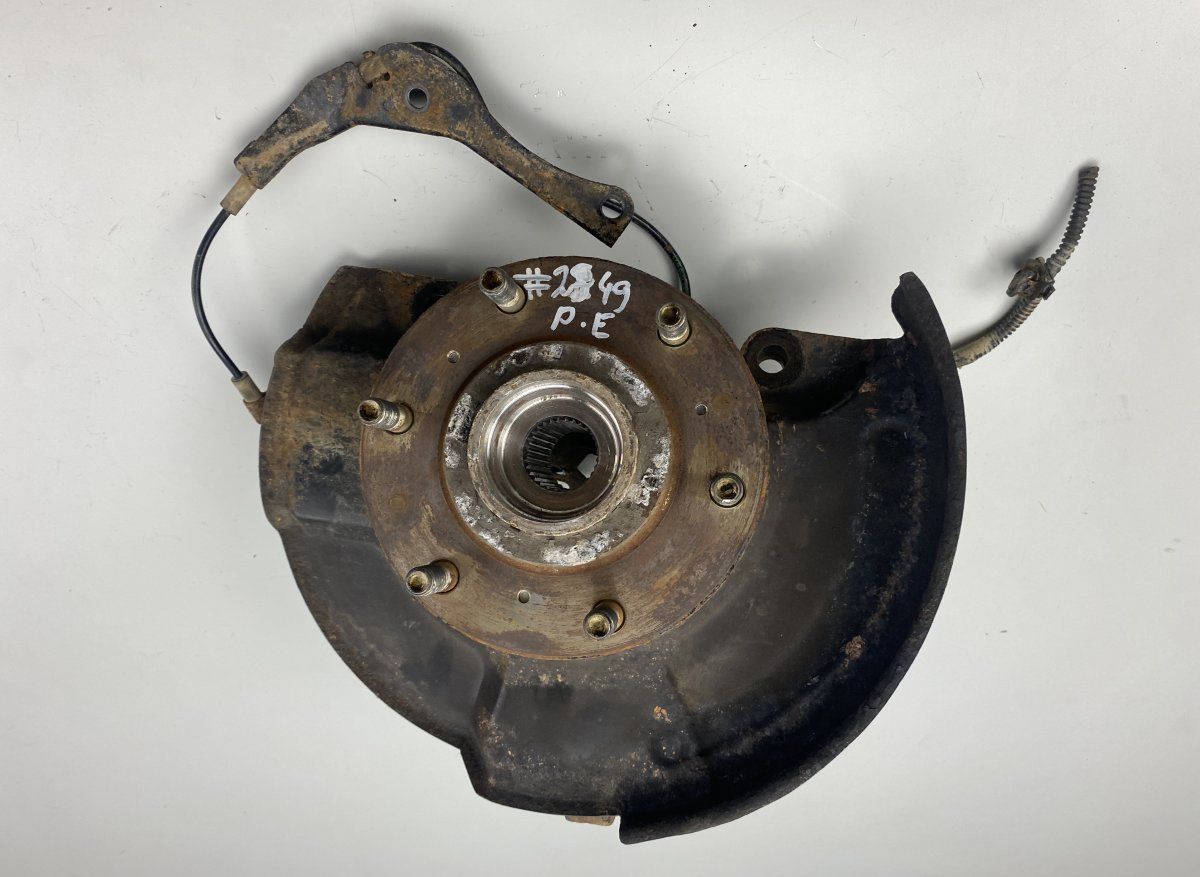 MR992378 Wheel bearing housing front right MITSUBISHI L200 V / TRITON (KJ, KK, KL) (2014-2023)