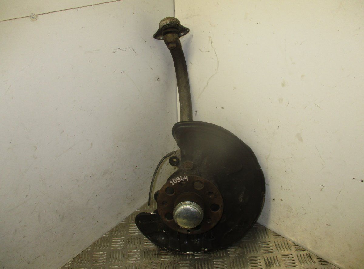 Wheel bearing housing front right MERCEDES-BENZ CLS (C219) (2004-2010)