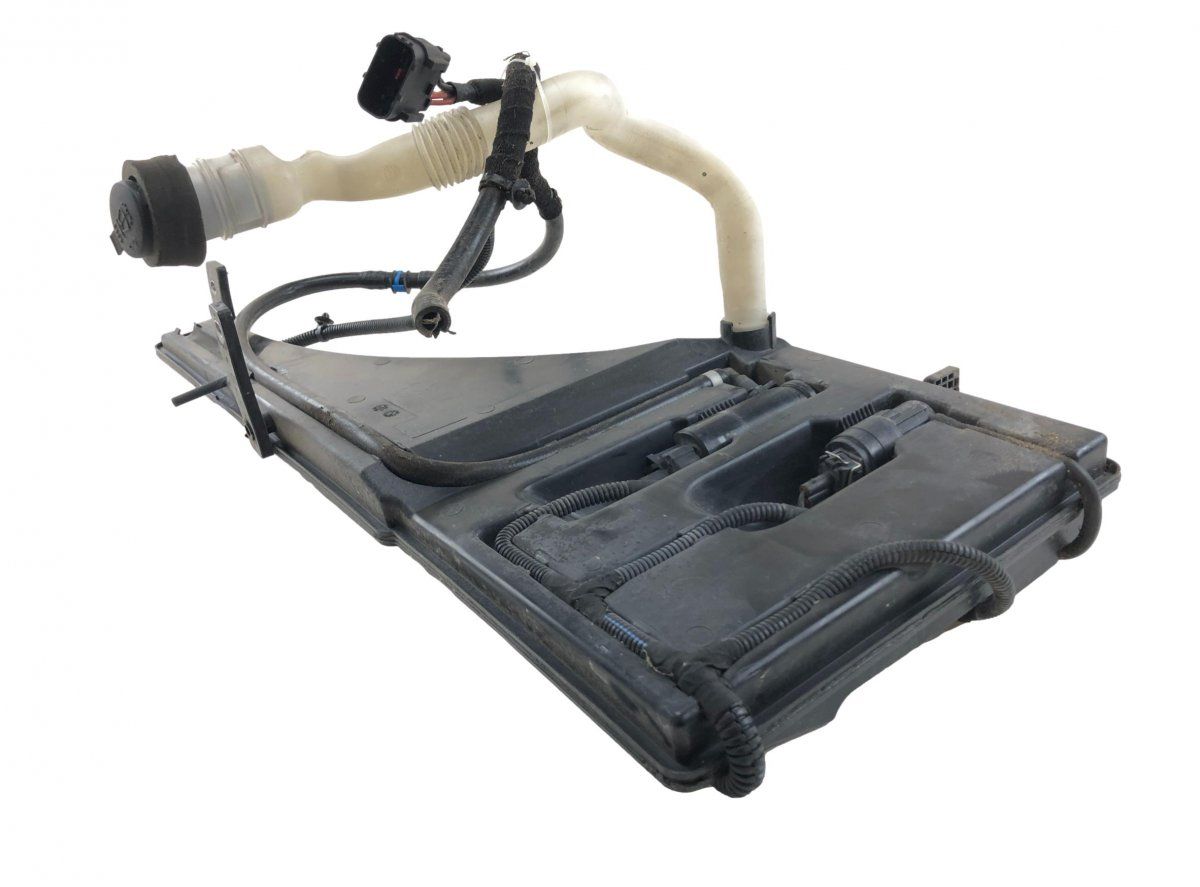 670105310 Window washer reservoir MASERATI GHIBLI III (M157) (2013-2023)