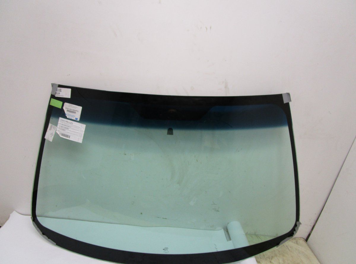DW01466 Windscreen CHRYSLER 300 M (LR) (1998-2004)