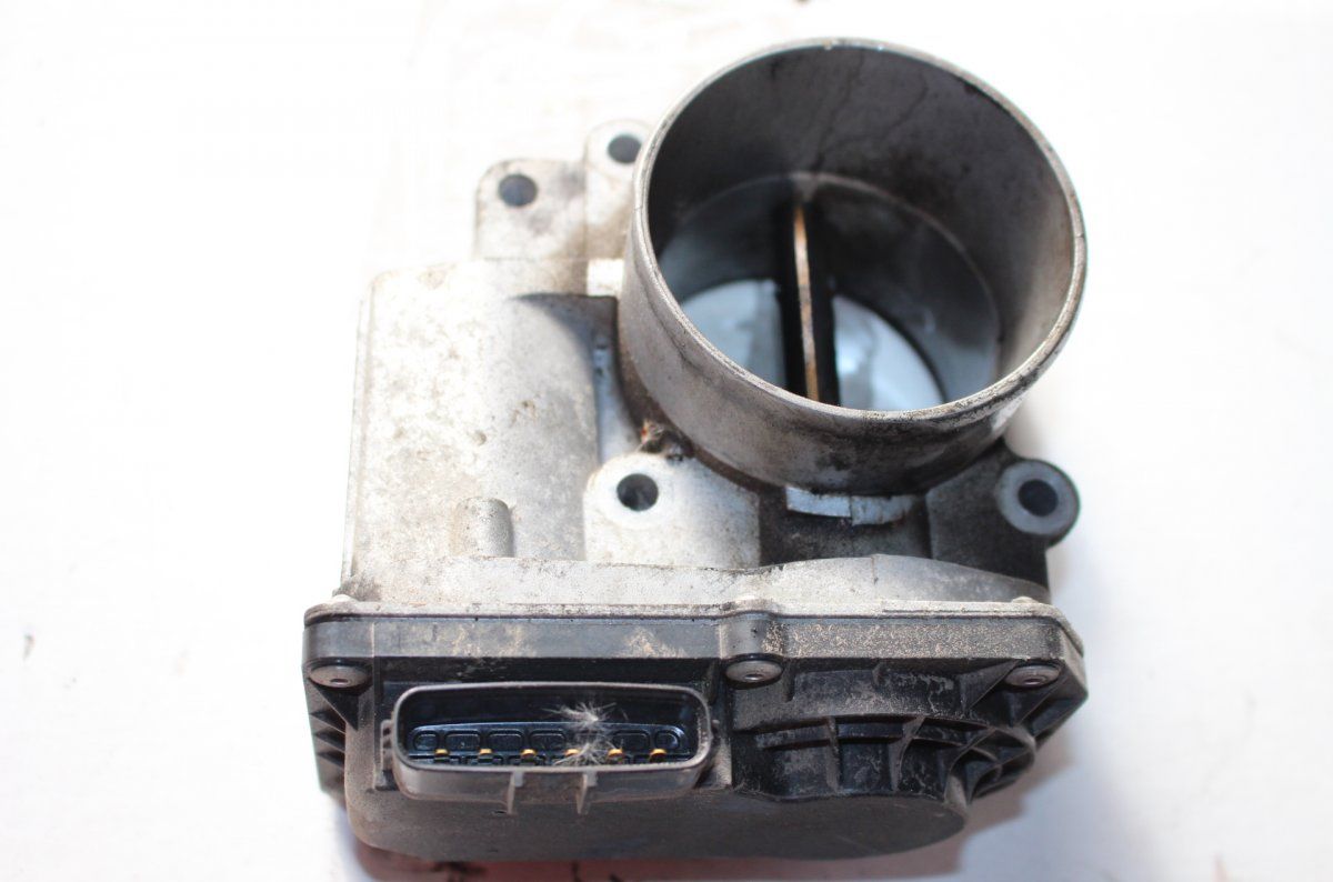 Throttle body SUBARU LEGACY V / Outback (2009-2014)