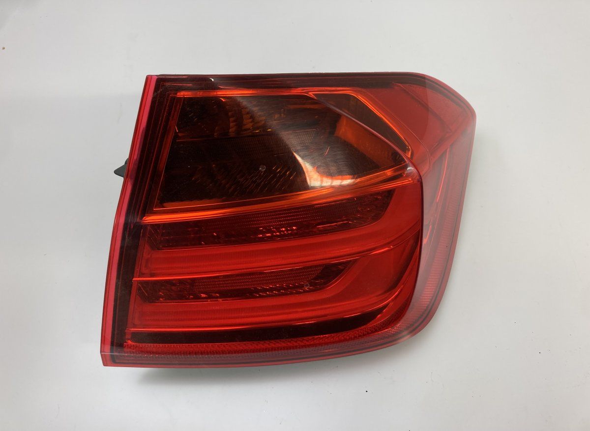 18361112 725989407 Tail light, right BMW 3 (F30, F31, F34, F80) (2011-2019)