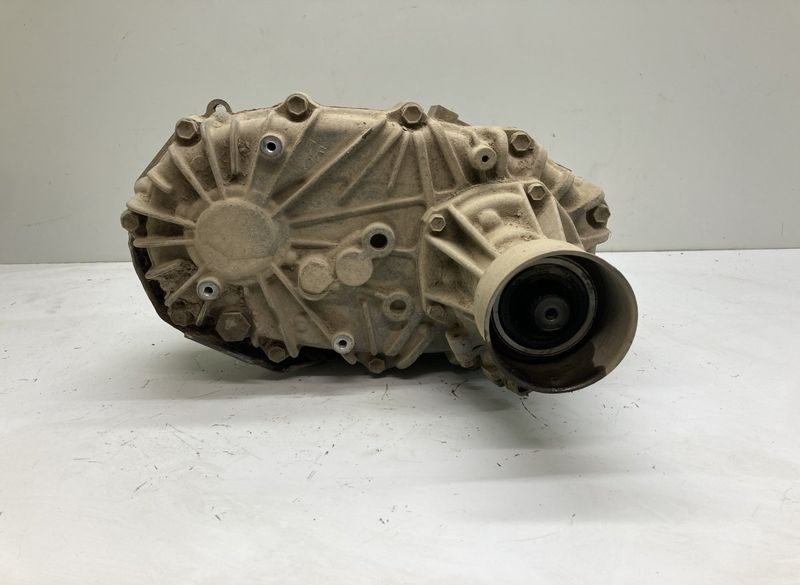 3610026210 Transfer Box TOYOTA HIACE / GRANVIA (XH10, XH20) (1995-2004)