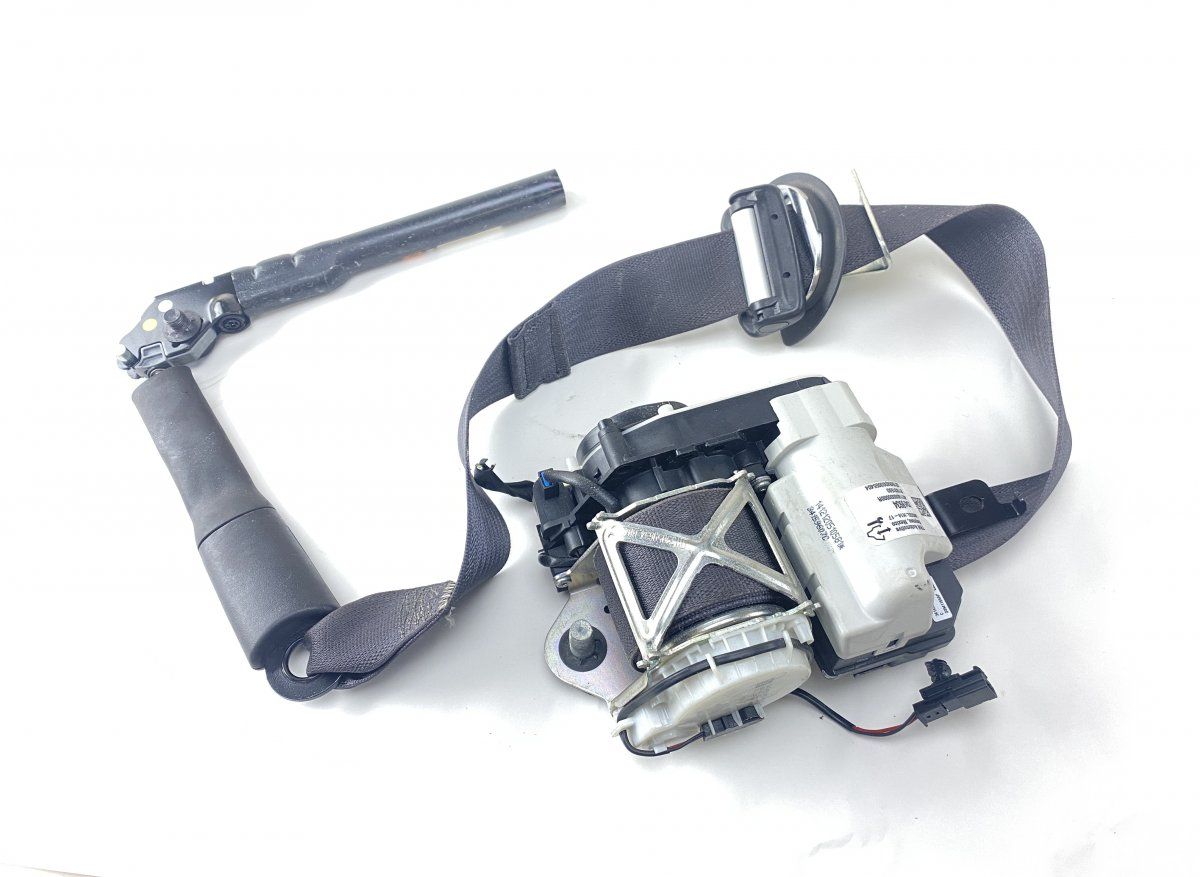 19332674 Seat Belt Front Right CADILLAC ESCALADE (2014-)