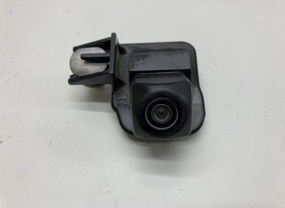 8679002120 Reverse camera TOYOTA AURIS (E18) 2012-2018