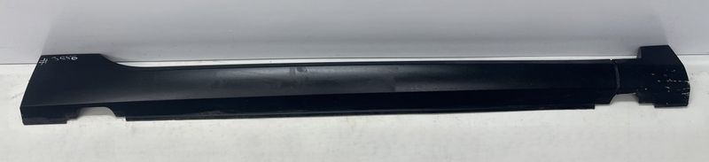 96781715XT Side Skirt Right PEUGEOT 2008 I (A94) (2013-2019)