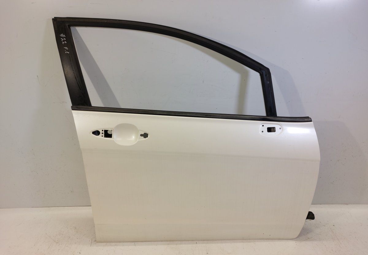 67010SJDE00ZZ Door Front Right HONDA FR-V (2004-2009)