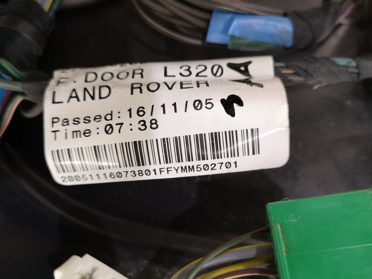 Door Front Left LAND ROVER RANGE ROVER SPORT I (L320) (2005-2013)