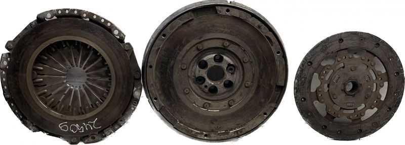Y60116490A Y60116610A Clutch set MAZDA 3 I (BK) (2000-2009)