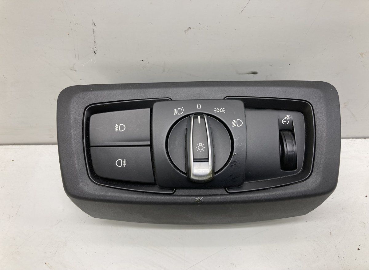 6824888 Headlight Switch BMW 2 Active Tourer (F45, F46) (2013-2021)