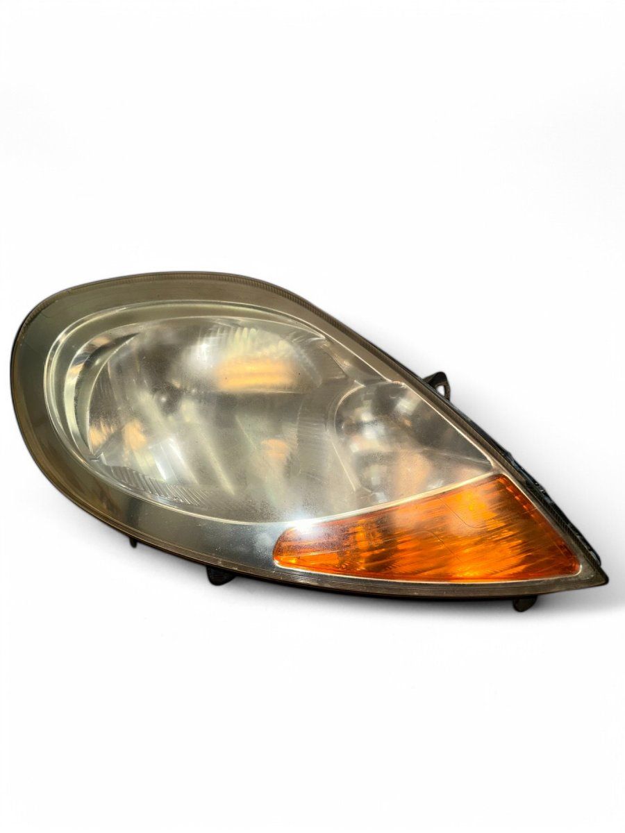 8200701353 89313960 93859828 7700311372 Headlight right RENAULT TRAFIC II (2001-2015)