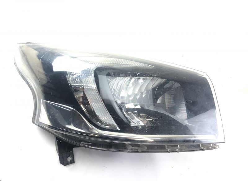 260108099R Headlight right OPEL VIVARO B (2014-2018)