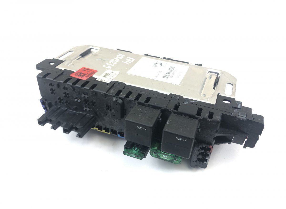 05045139 05045135 05045131 Fuse box MERCEDES-BENZ SL-CLASS (R230) (2001-2012)